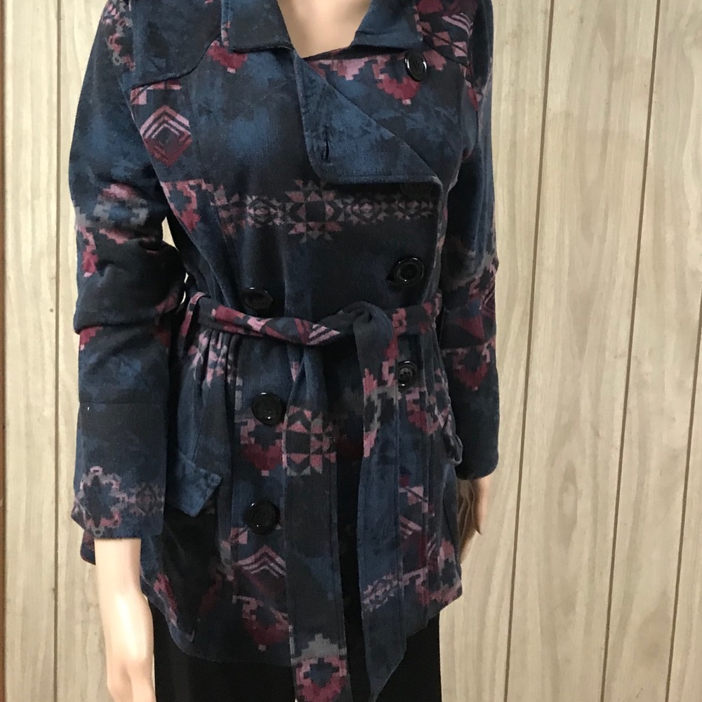 Jacket - Picture 5 of 6